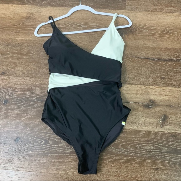 Summersalt Womens white black the sea breeze cut out one piece swimsuit 8 - Picture 2 of 7